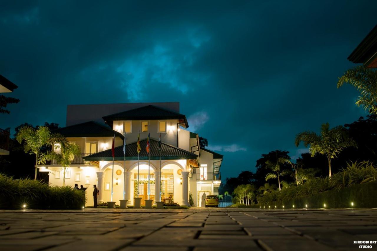 Lakegala Resort Matale Eksteriør billede
