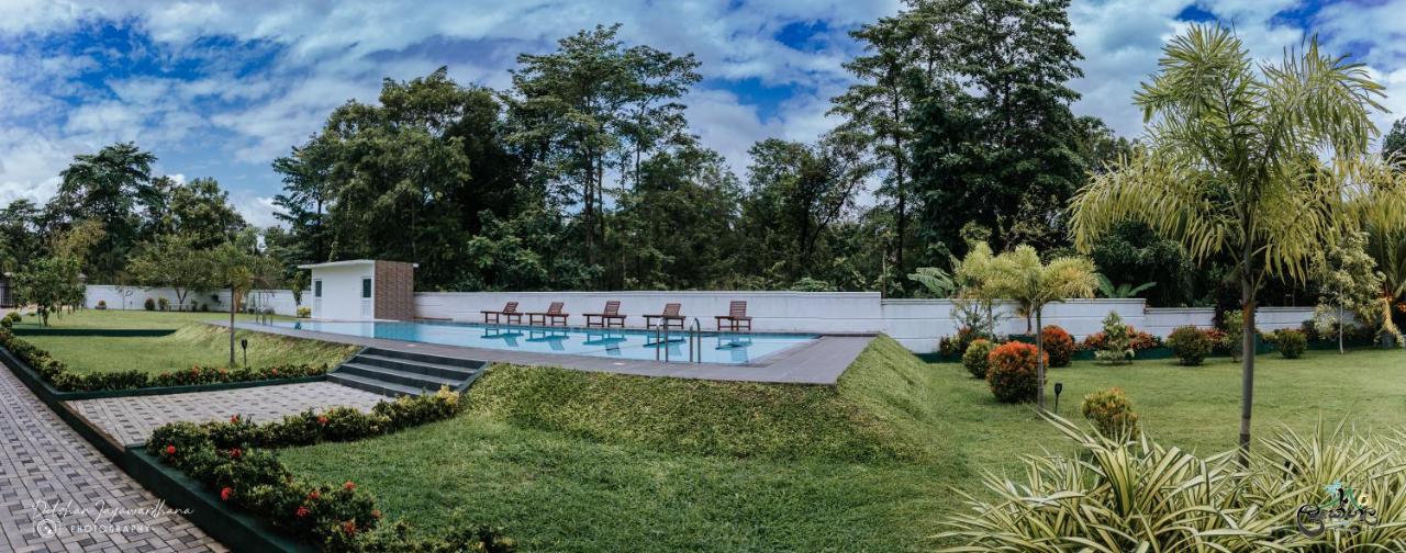 Lakegala Resort Matale Eksteriør billede