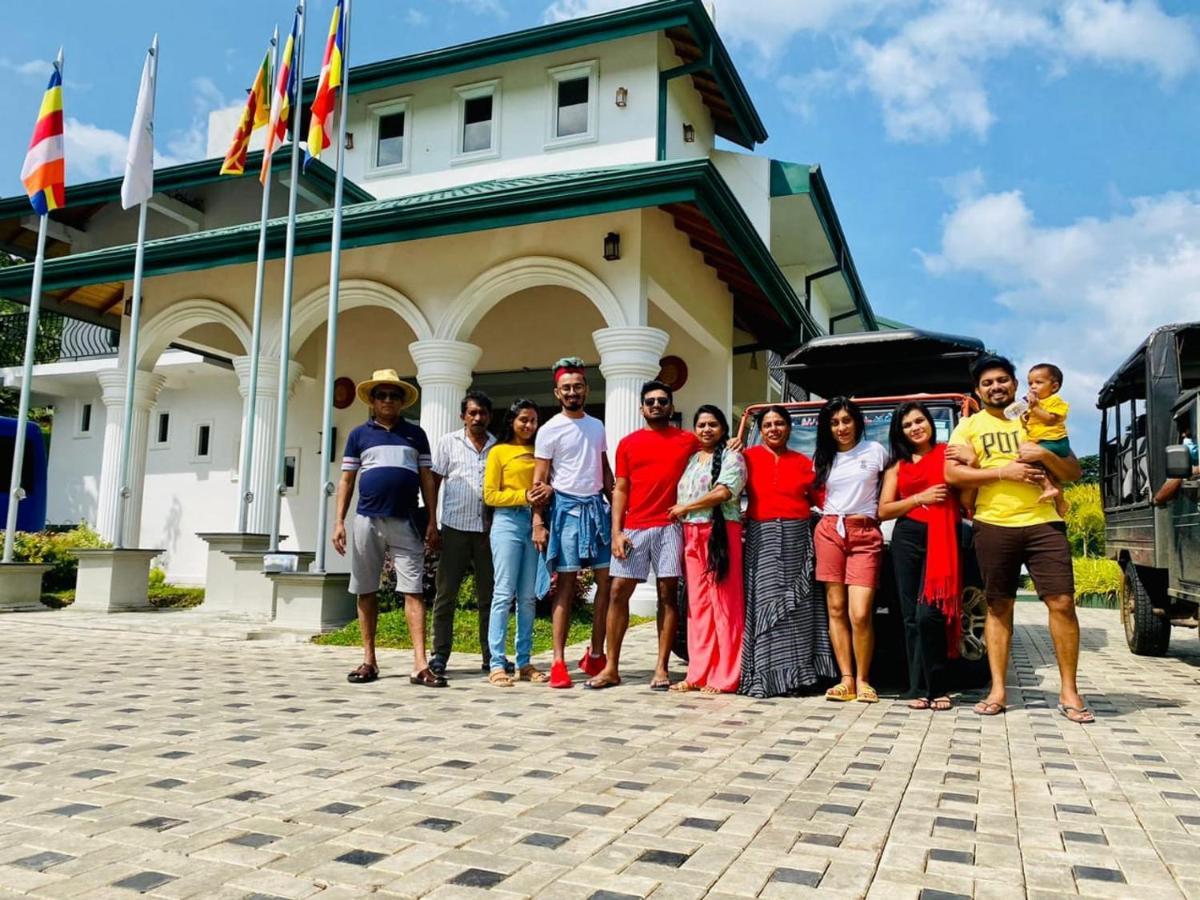 Lakegala Resort Matale Eksteriør billede